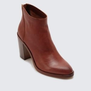 Amazing red/brown Dolce Vita Stevie booties